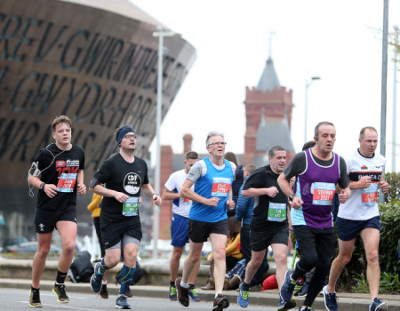 Picture capturing runners in the Cardiff Bay 10k